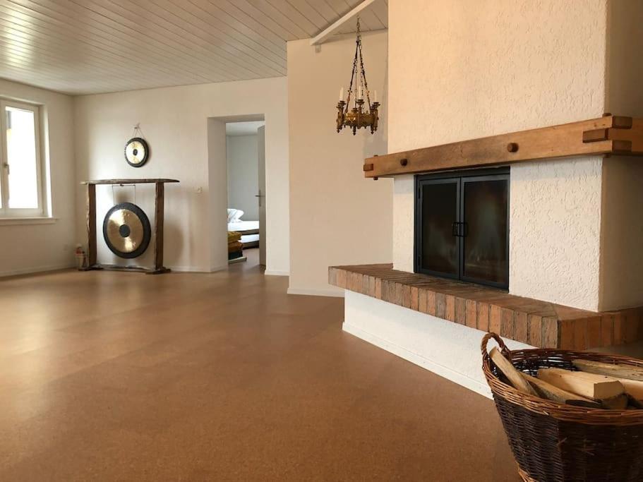 Wohnung In Burgdorf Beim Schloss エクステリア 写真